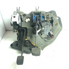 VAUXHALL CORSA D 1.4 PETROL CLUTCH AND BRAKE PEDAL ASSEMBLY UNIT 2006 - 2010