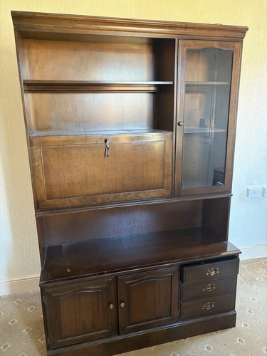 Stag antique brown wood - brown,