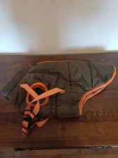 Good Quality thick Warm dog coat,hardly worn,16 inch back,waterproof