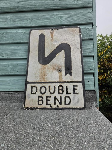 Pre warboys double bend sign - double,