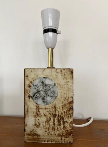 Carn pottery table lamp - x,