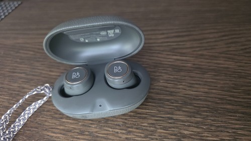 Bang olufsen beoplay e8 - olufsen, 2nd