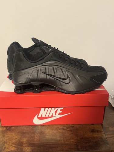 Size nike shox r4 2025 - r4,