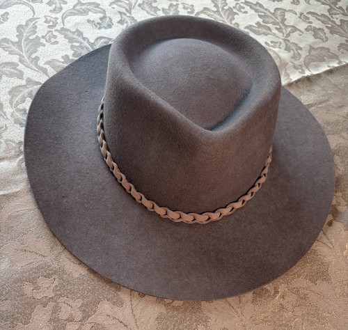 Australian wide brimmed bush - australian,