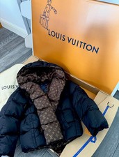 Louis Vuitton long Sleeved