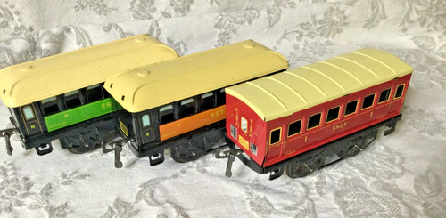 Lot three hornby hachette - three,