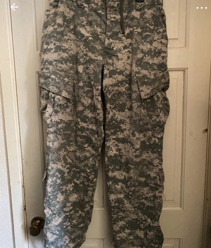 Army issue acu cargo pants - us,
