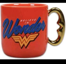 OFFICIAL DC COMICS WONDER