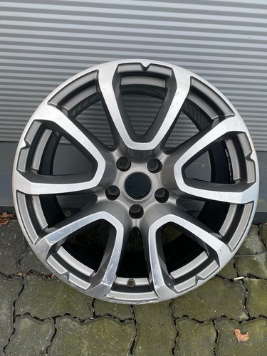 Genuine maserati levante - maserati,