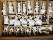 SUPERCAST FINE ART CHESS MOULDS SET ALICE IN WONDERLAND  SET X32 COMPLETE