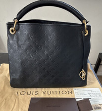 Louis Vuitton Artsy MM