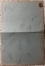 Gloucestershire County Cricket Club Signatures On Kraft Paper x 11