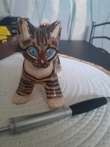 Vintage brown striped tabby - vintage,