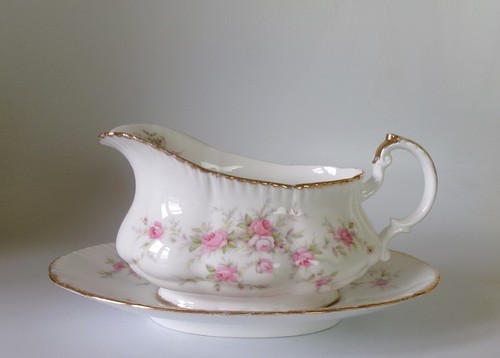 Royal albert victoriana rose - royal,