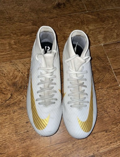Football shoes size - size, 8
