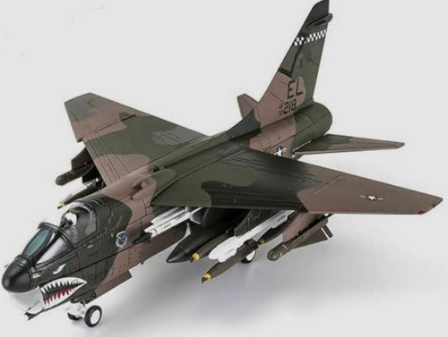 Century wings corsair ii - century, a-7d