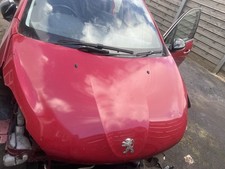 PEUGEOT 208 Gt Line BONNET Red
