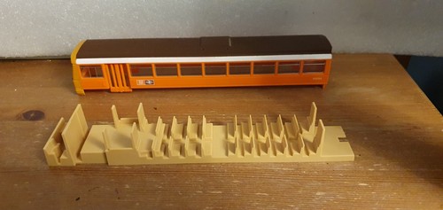 Hornby class 142 - hornby,
