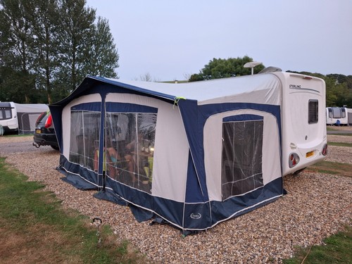 Used bradcot 975 caravan - used,