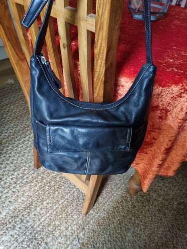 Stone mountain black leather - mountain,
