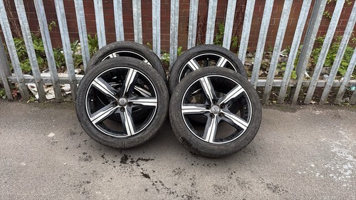 Volvo v90 oem alloys and - v90,
