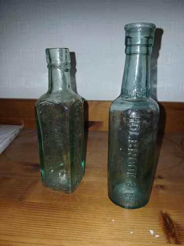 Collectable old glass ink - collectable,