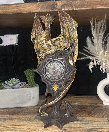 Dragon mantle clock - in,