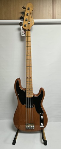 Vintage reissued v51 bass - vintage,
