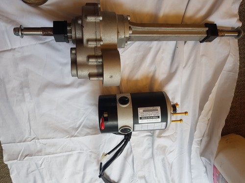 Motor and axle for - , mayfair