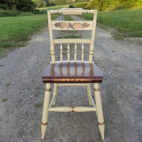 Vintage hitchcock inn - vintage, chair