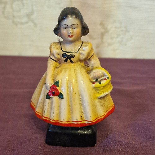 Beautiful vintage chalkware - beautiful,