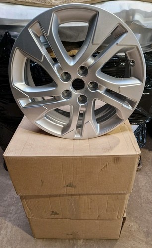 Vauxall vivaro - 17",