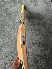 Cricket bat size authentic - size, 5.