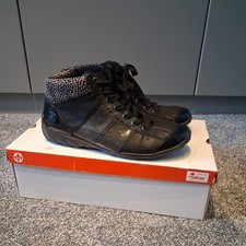 Ladies Reiker Black Boots Size
