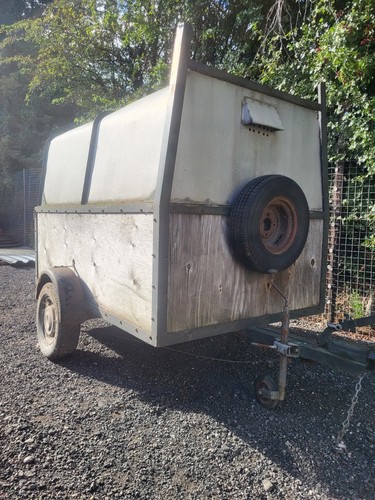 Small livestock trailer for - small,