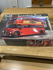 Revell 1/24 Scale Model Bus