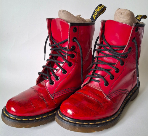 Martens glossy cherry red - dr,
