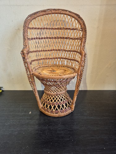 Vintage wicker 1970 - vintage, peacock