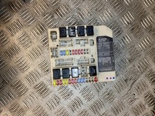 284B7AX61A Nissan Micra K12 (03-10)Note E11 Genuine Main Body Fuse Box