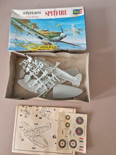 Revell supermarine spitfire - supermarine, mk
