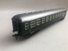 Fleischmann 1502 HO Gauge DB B4üm 2nd Class Express Coach 18 590 Green VGC