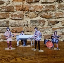 The Beatles figures cristal