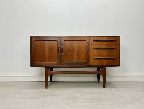 Plan teak sideboard - g,