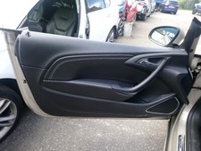 VAUXHALL CASCADA 2013 - 2018 PASSENGER SIDE ELITE DOOR CARD