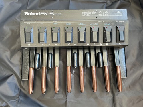Roland pk5 bass pedals - roland,