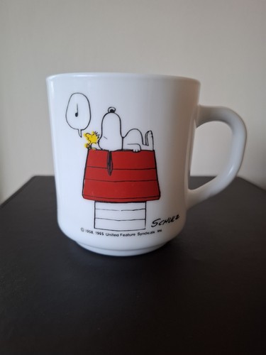 Snoopy pyrex mug - snoopy, vintage