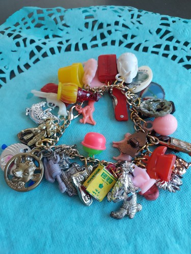 Vtg charms goldtone link - 34,