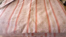 9 METRES OF UNUSED VINTAGE