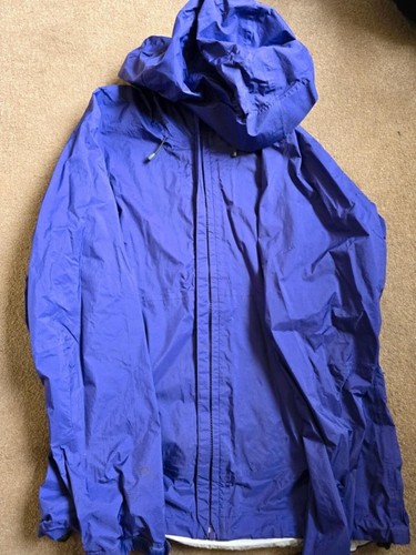 Patagonia purple raincoat