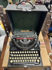 Stunning Imperial The Good Companion Typewriter Made in England Vintage 1930/40